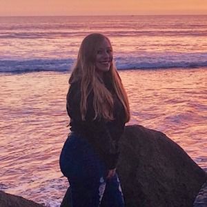 Meet your Posher, Alexa